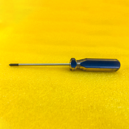 3-100-screw-driver-small-with-magnetic-tip.jpg
